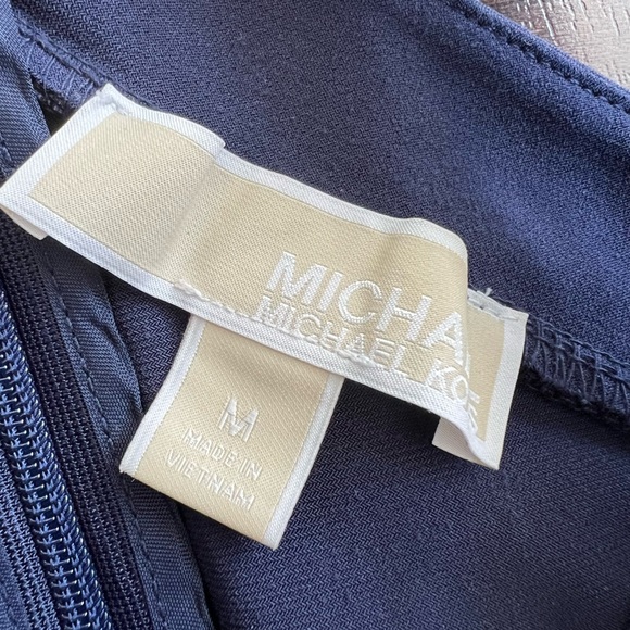 MICHAEL KORS Cold Shoulder Top - Medium - Picture 2 of 5